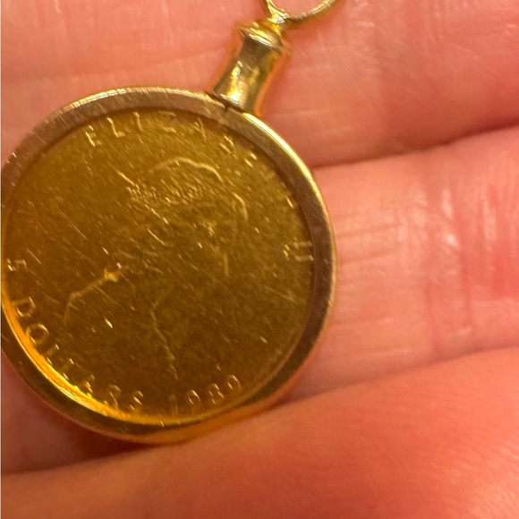 K24 Japan Solid Gold Coin Pendant 4.2g - Picture 11 of 13